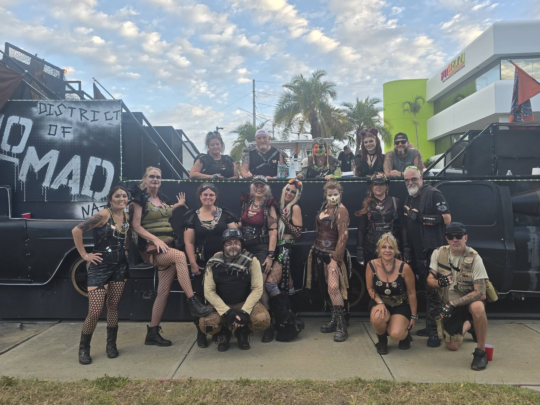 No-Mad Nation invades Bradenton
